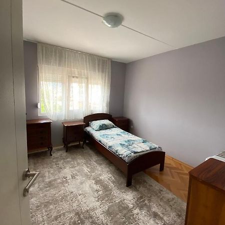 Apartman Kovacevic Daire Bar Dış mekan fotoğraf